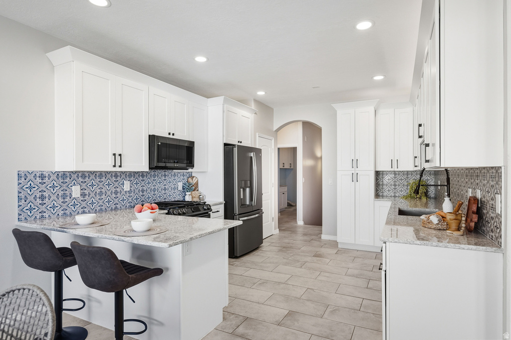 9225 N MOUNT AIREY DR Eagle Mountain, UT 84005