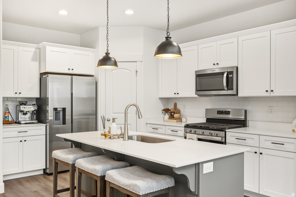 993 N WAYNE DR Saratoga Springs, UT 84045