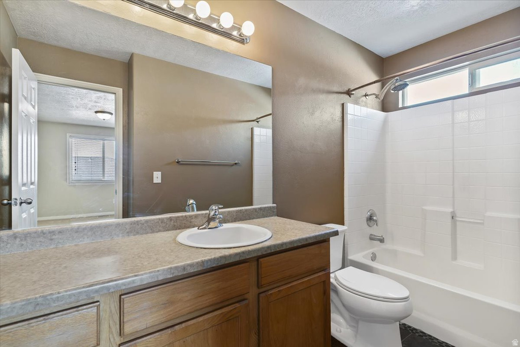 8961 S MAYFLOWER ST West Jordan, UT 84088