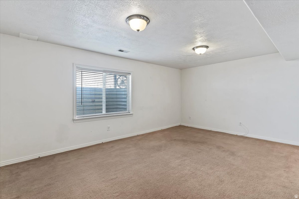 8961 S MAYFLOWER ST West Jordan, UT 84088