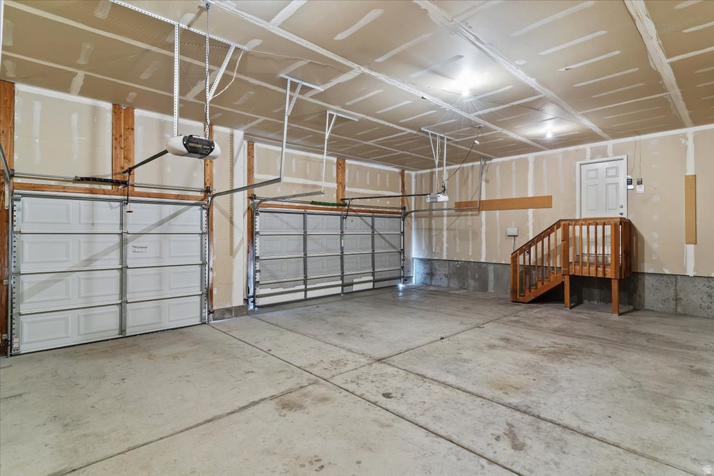 8961 S MAYFLOWER ST West Jordan, UT 84088