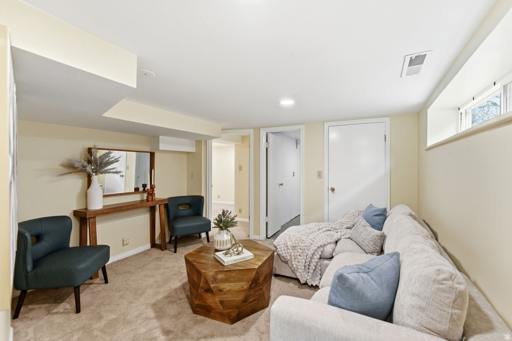 854 E WESTMINSTER AVE Salt Lake City, UT 84105