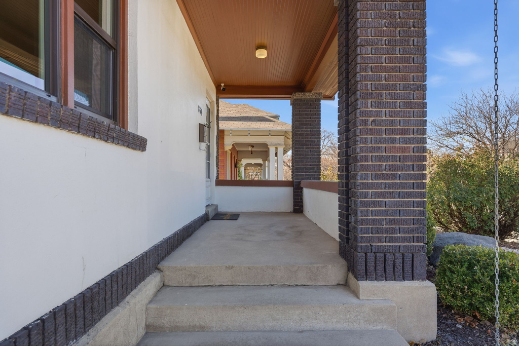 854 E WESTMINSTER AVE Salt Lake City, UT 84105