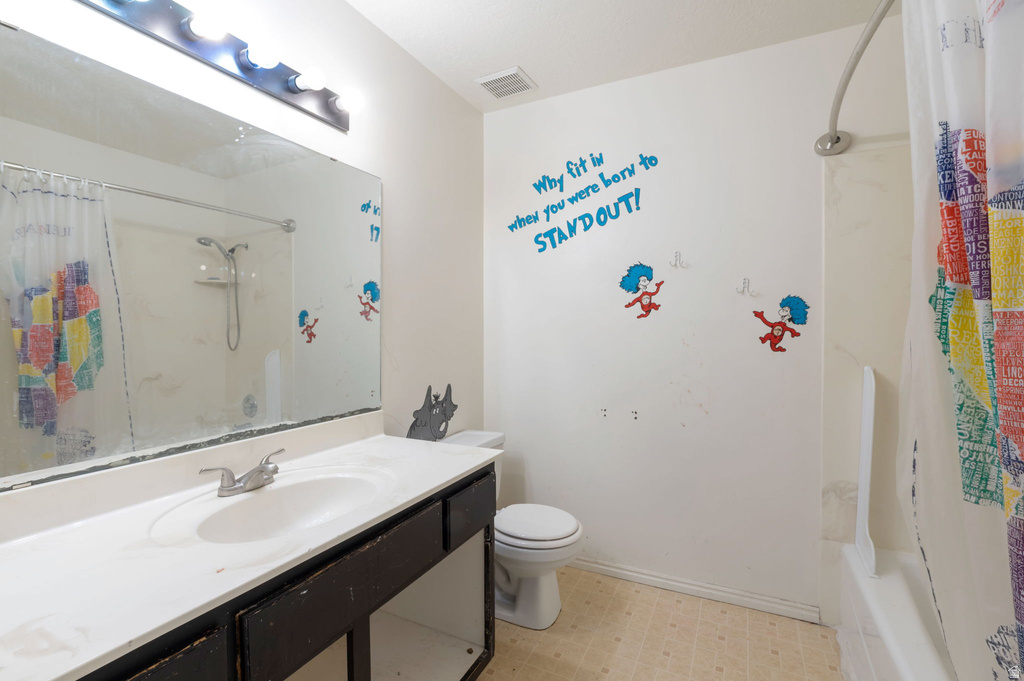 2815 W 4275 S Roy, UT 84067