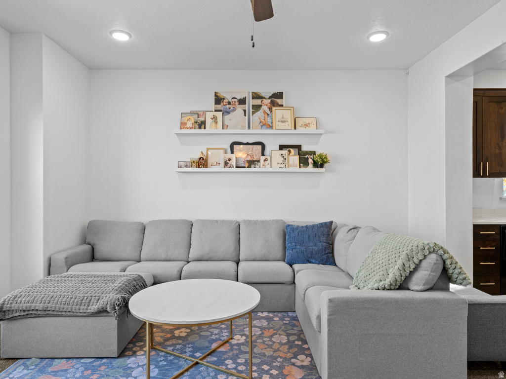 2741 E IRON BARK ALY Eagle Mountain, UT 84005