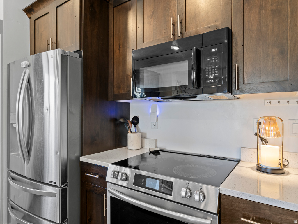 2741 E IRON BARK ALY Eagle Mountain, UT 84005