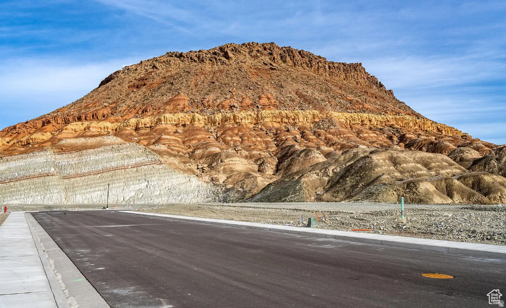 1238 S INDIAN KNOLLS DR Washington, UT 84780