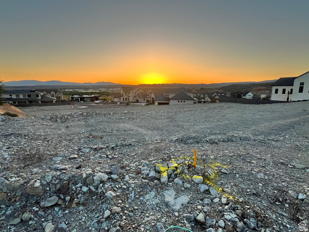 1238 S INDIAN KNOLLS DR Washington, UT 84780