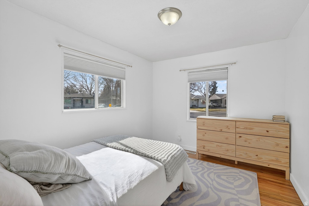 1049 S CHEYENNE ST Salt Lake City, UT 84104