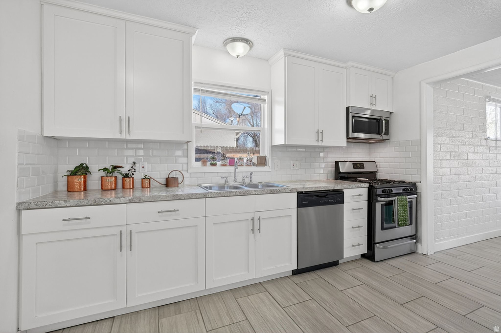 1049 S CHEYENNE ST Salt Lake City, UT 84104