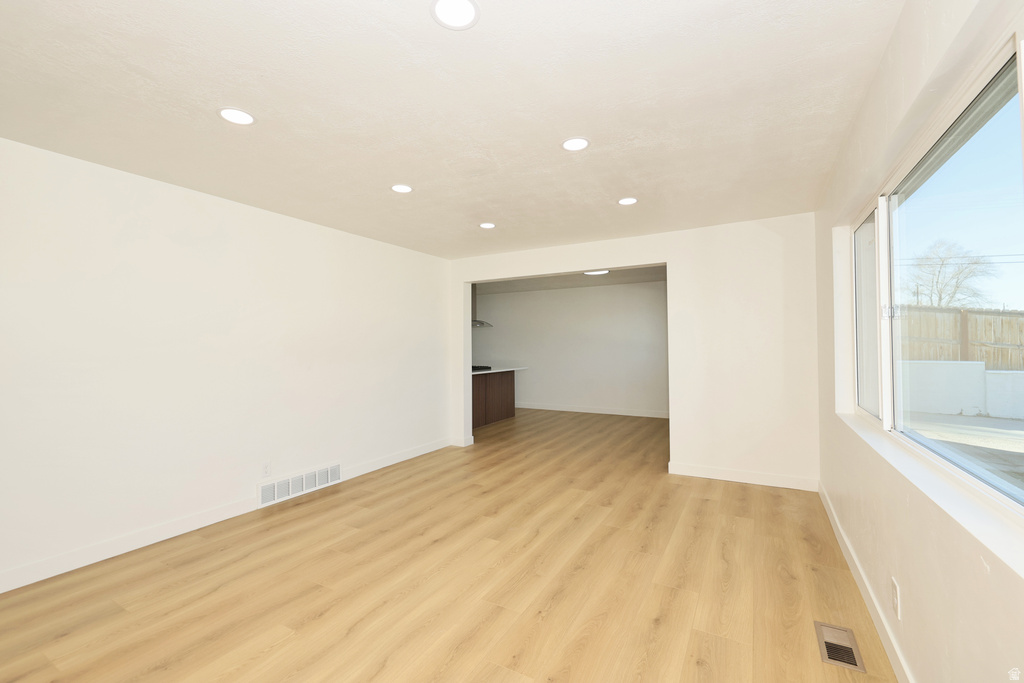 4401 W 4985 S Kearns, UT 84118