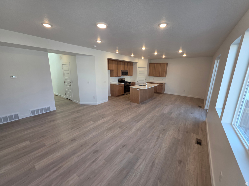 1292 N 1400 E #04-14 Payson, UT 84651