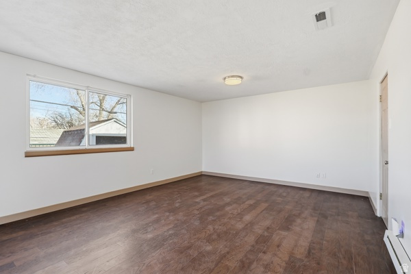 4552 W 5135 S Kearns, UT 84118