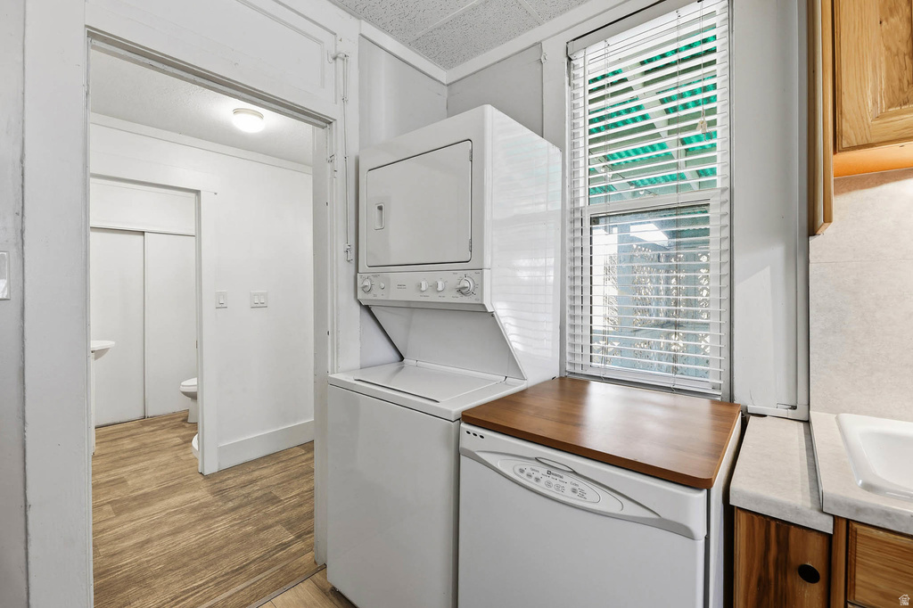 205 E 4800 S Murray, UT 84107