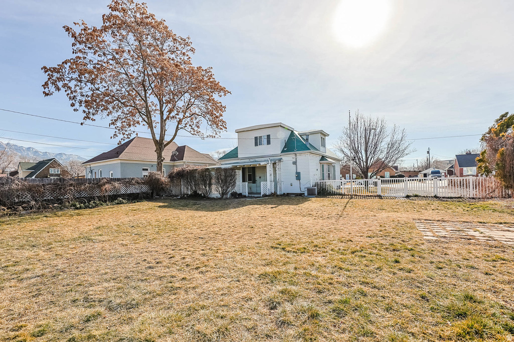 205 E 4800 S Murray, UT 84107