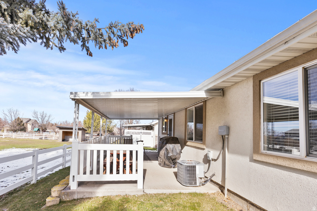 275 N MOUNTAIN LN Providence, UT 84332