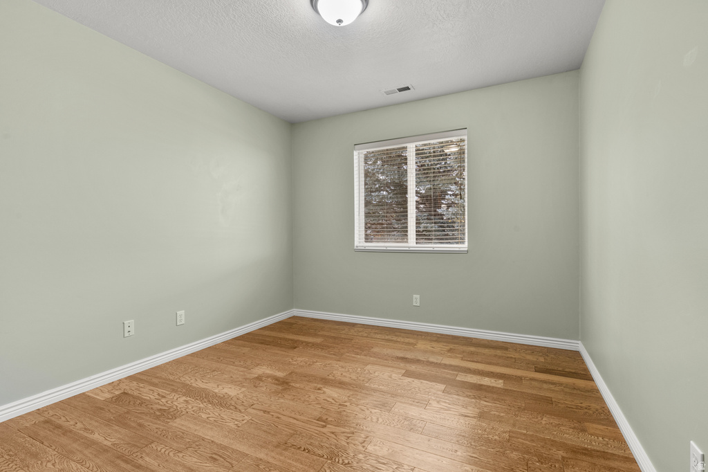 275 N MOUNTAIN LN Providence, UT 84332