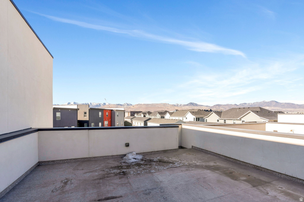 10758 S PORCINI DR South Jordan, UT 84009