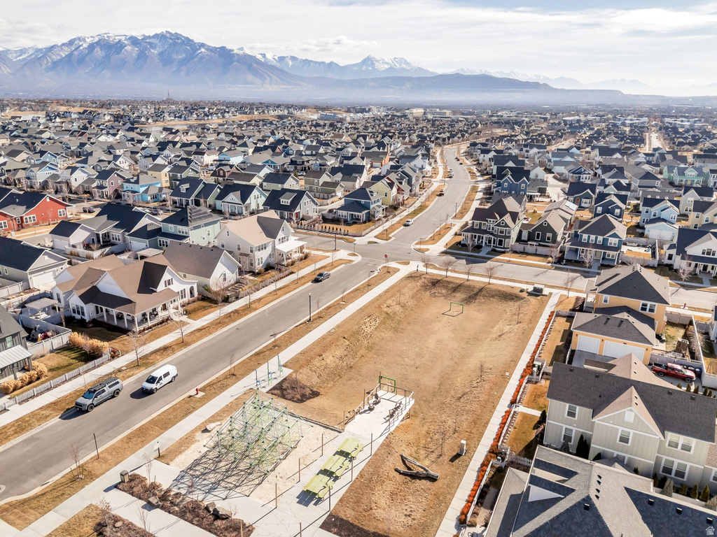 10758 S PORCINI DR South Jordan, UT 84009