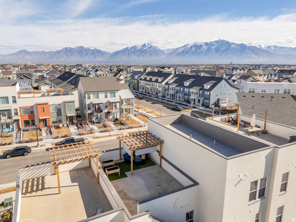 10758 S PORCINI DR South Jordan, UT 84009