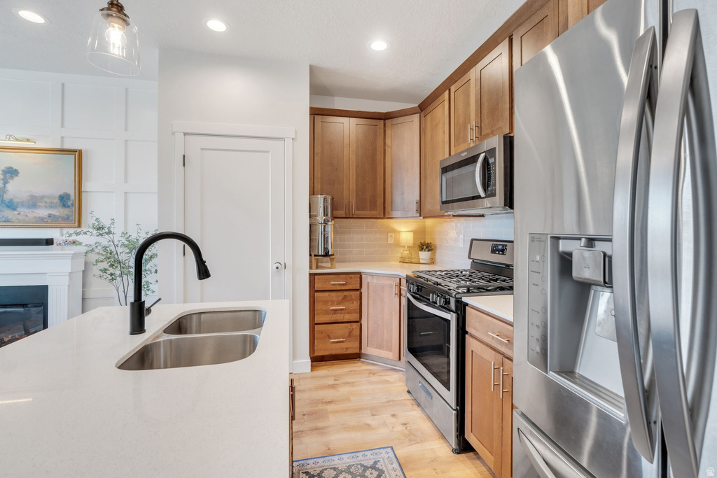 10758 S PORCINI DR South Jordan, UT 84009