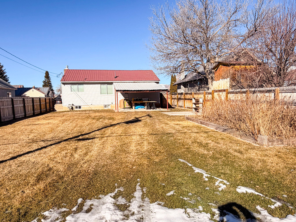 747 LINCOLN ST Montpelier, ID 83254