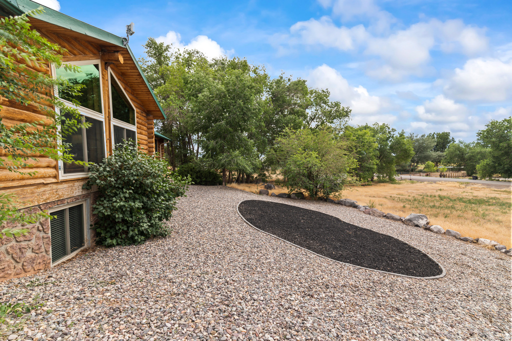 986 E 2290 N Monroe, UT 84754