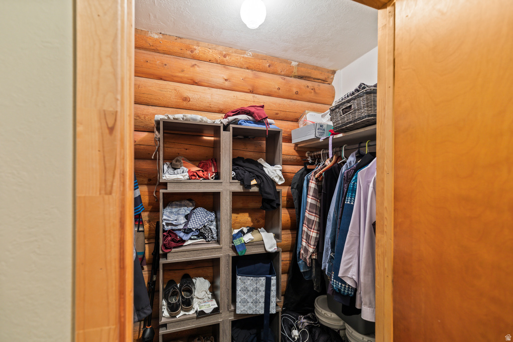 986 E 2290 N Monroe, UT 84754