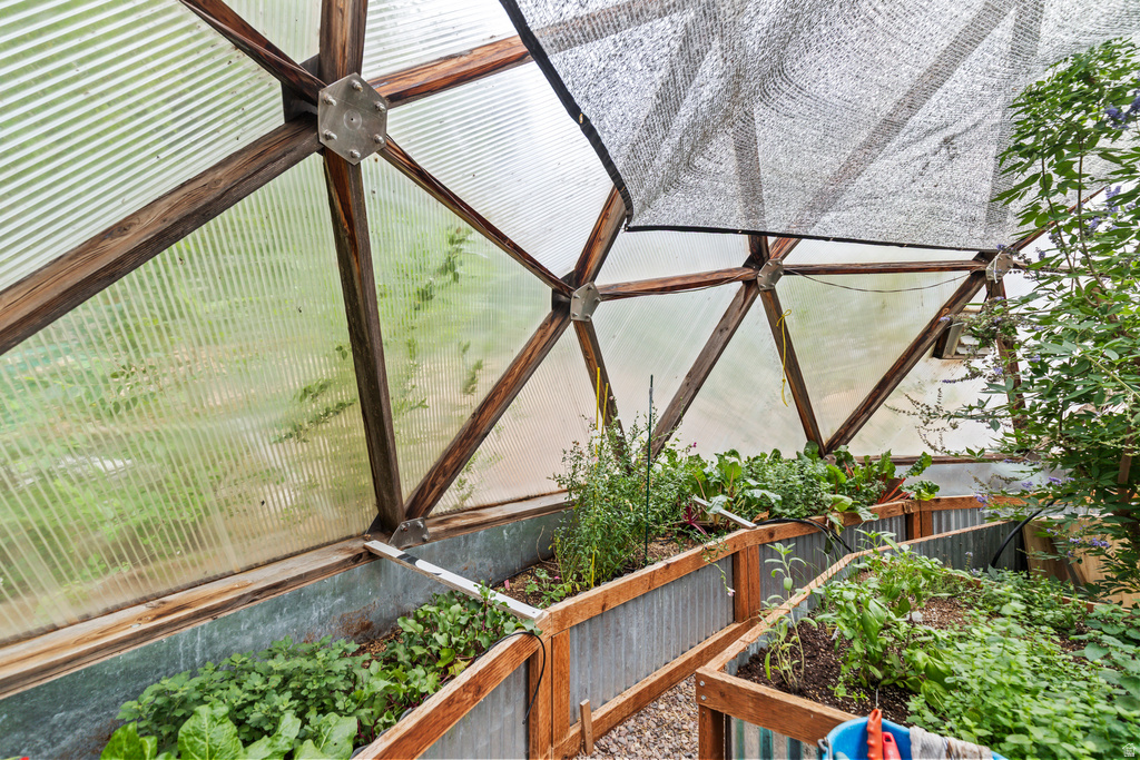 986 E 2290 N Monroe, UT 84754