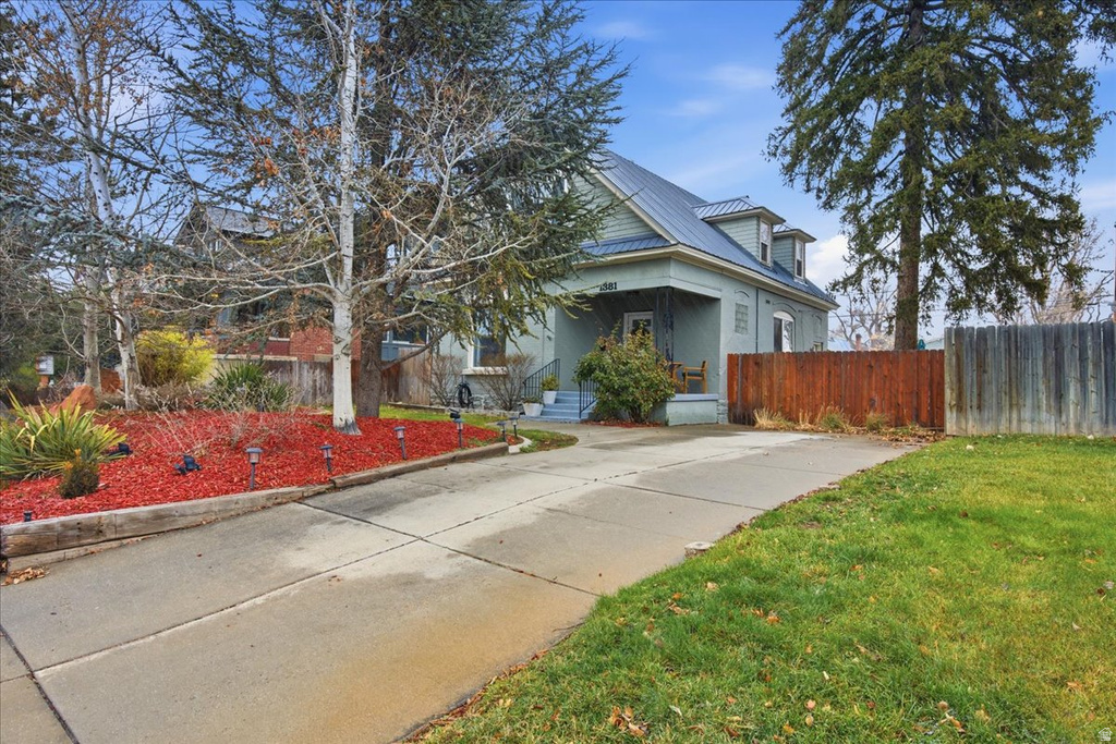 1381 S 900 E Salt Lake City, UT 84105