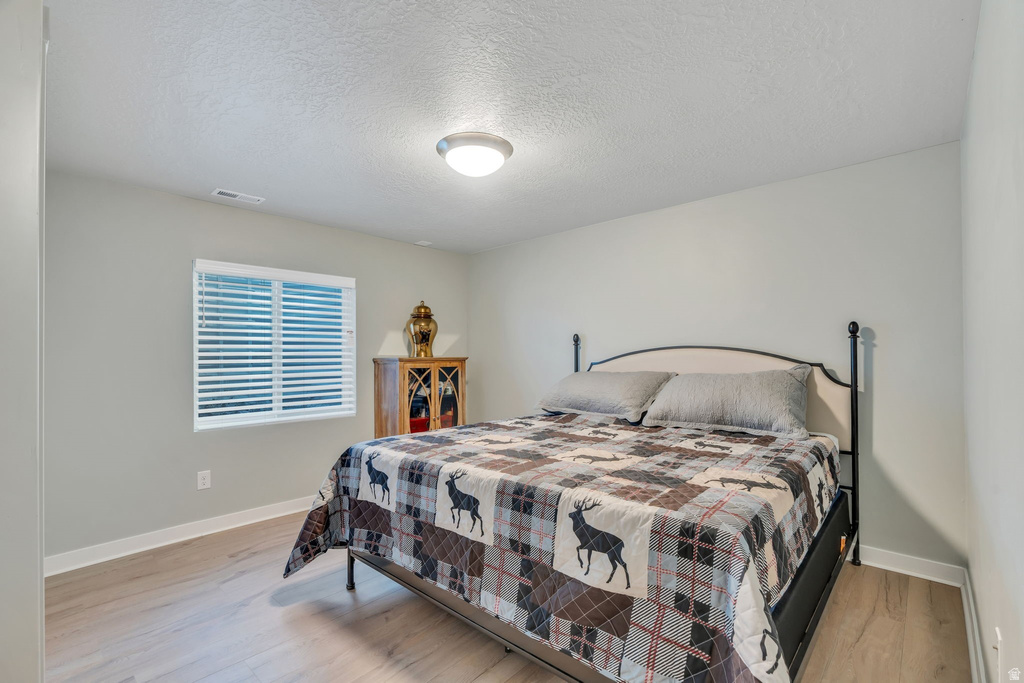 6447 W ARRANMORE DR South Jordan, UT 84009