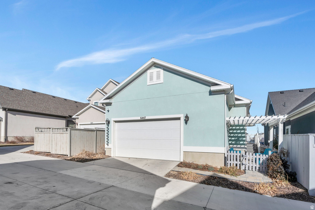 6447 W ARRANMORE DR South Jordan, UT 84009