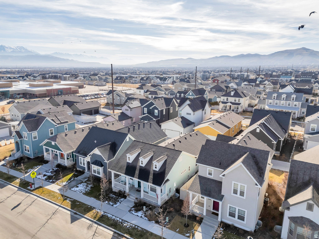 6447 W ARRANMORE DR South Jordan, UT 84009