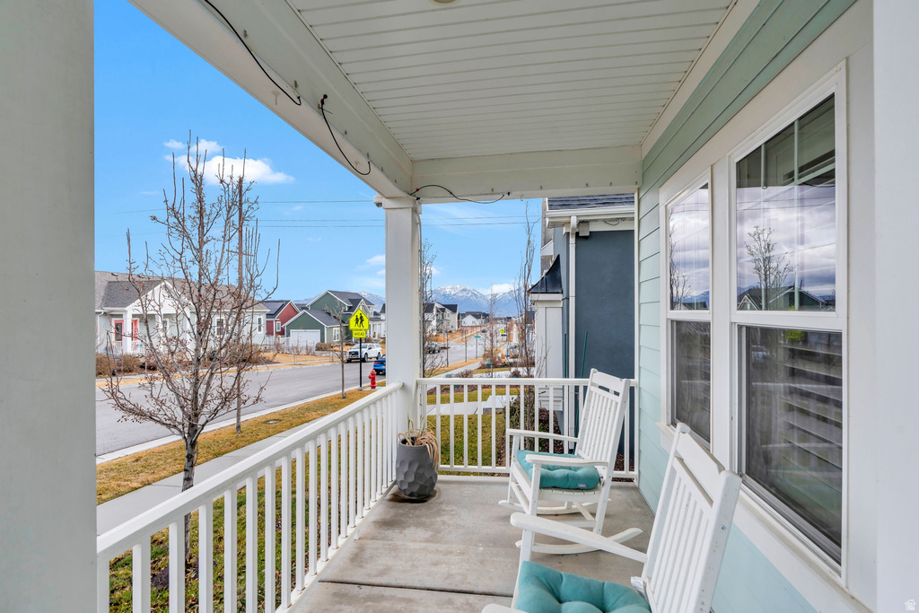 6447 W ARRANMORE DR South Jordan, UT 84009