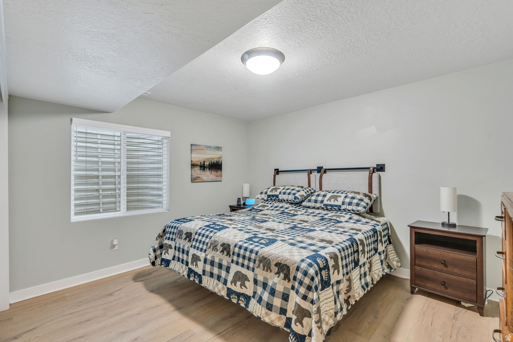 6447 W ARRANMORE DR South Jordan, UT 84009