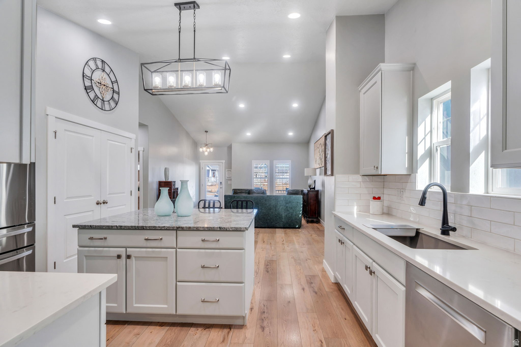 6447 W ARRANMORE DR South Jordan, UT 84009