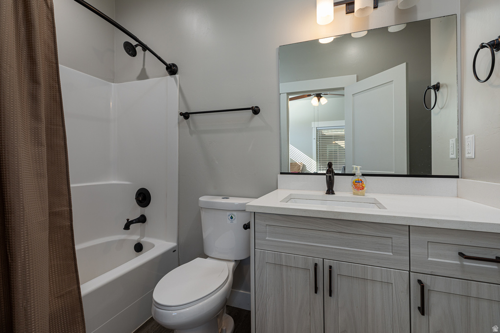 1558 S EAST CREEKSIDE DR Kanab, UT 84741