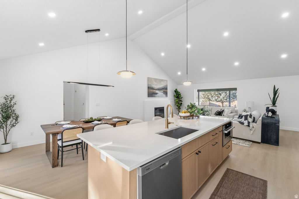 3020 E MIDDLETON WAY Holladay, UT 84124