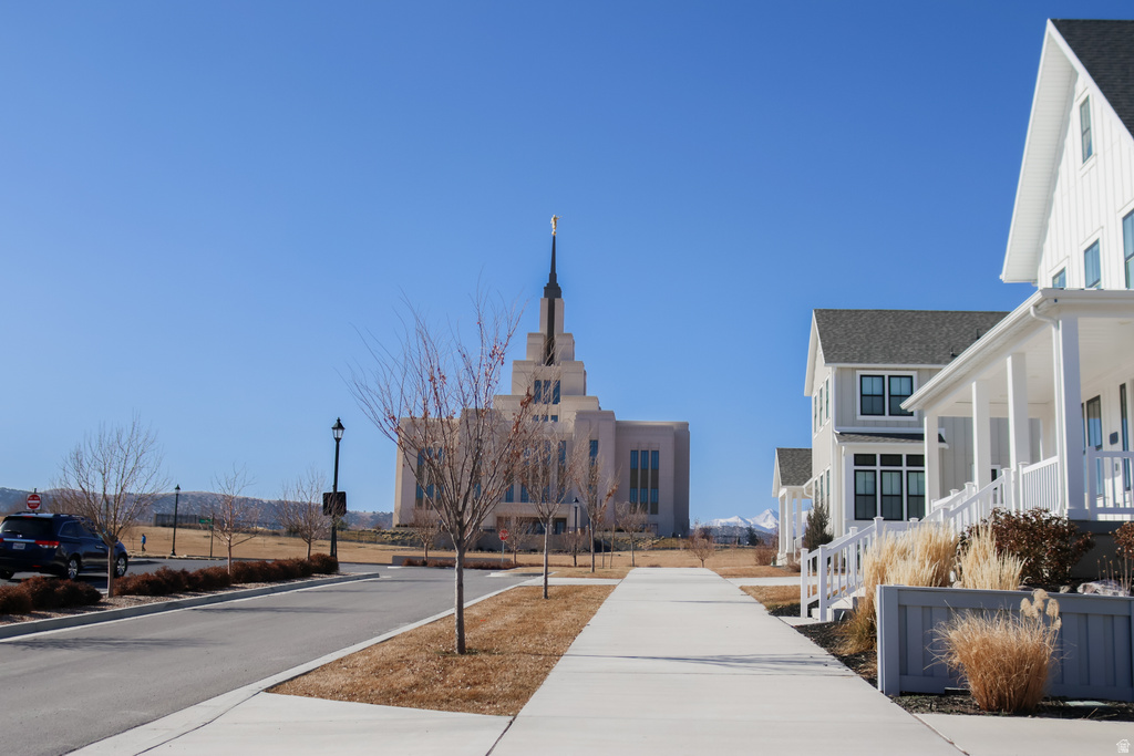 588 W FOUNDERS BLVD Saratoga Springs, UT 84045