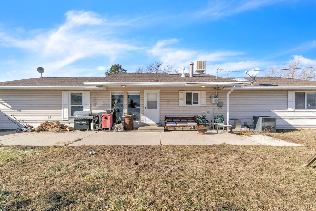 1016 N 325 W Harrisville, UT 84404