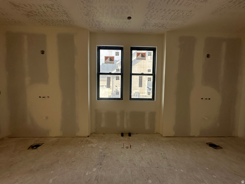 629 S 1475 W Farmington, UT 84025