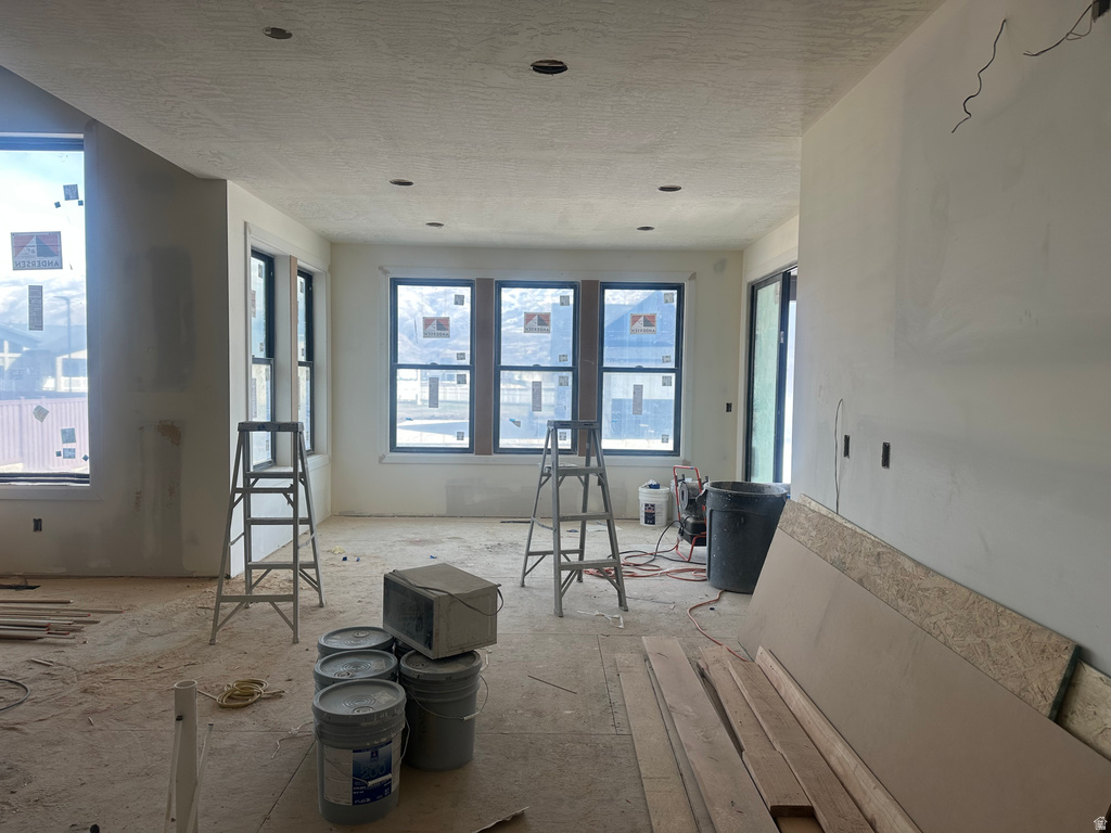 629 S 1475 W Farmington, UT 84025