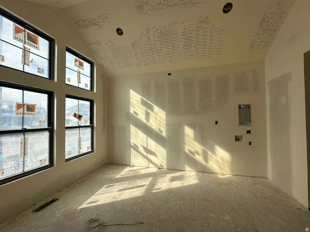 629 S 1475 W Farmington, UT 84025