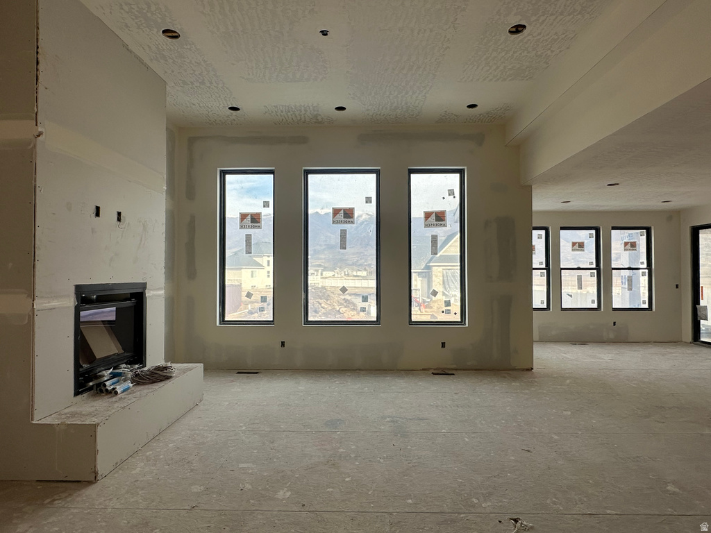 629 S 1475 W Farmington, UT 84025