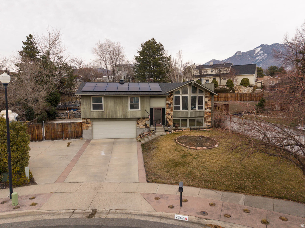 2547 E FALCON WAY Sandy, UT 84093