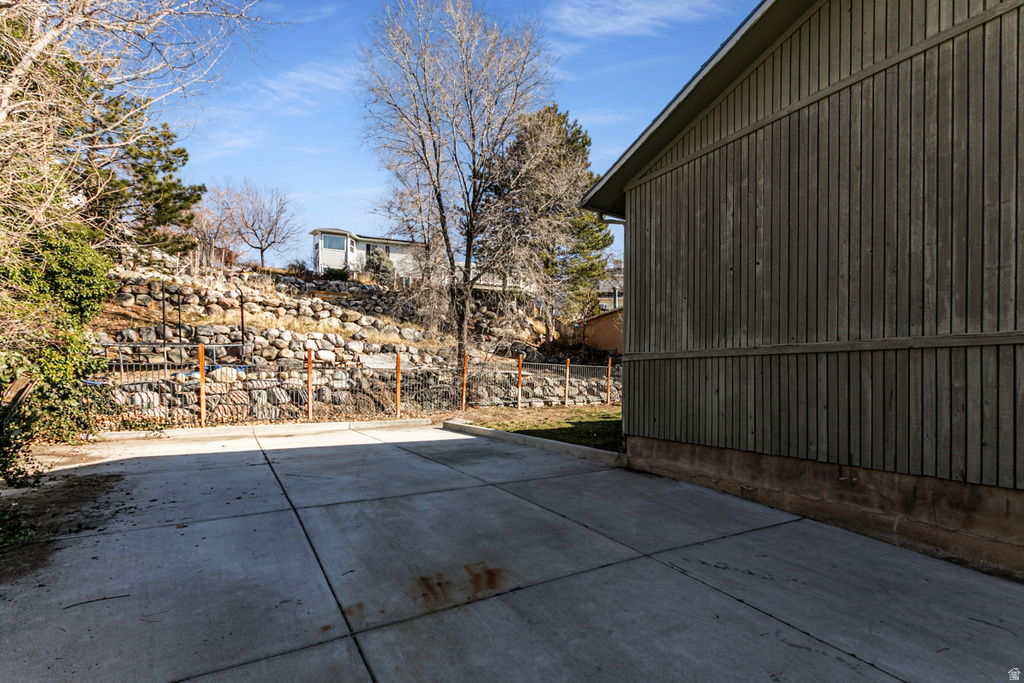 2547 E FALCON WAY Sandy, UT 84093