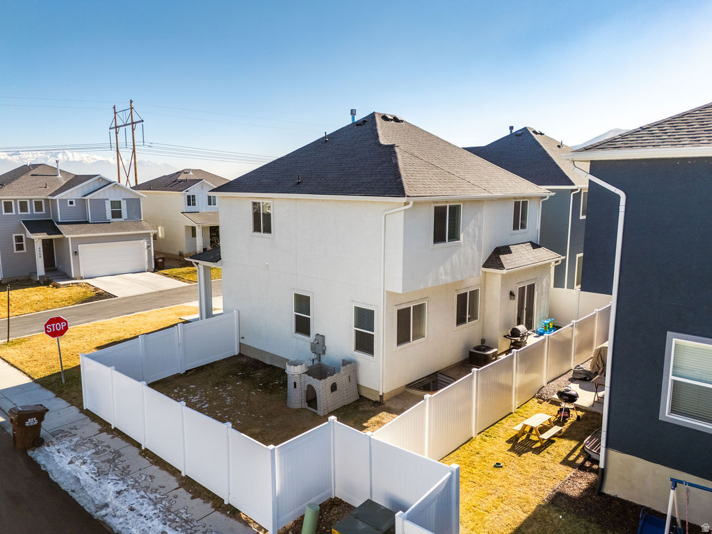 4952 E LAKE CORNER DR Eagle Mountain, UT 84005