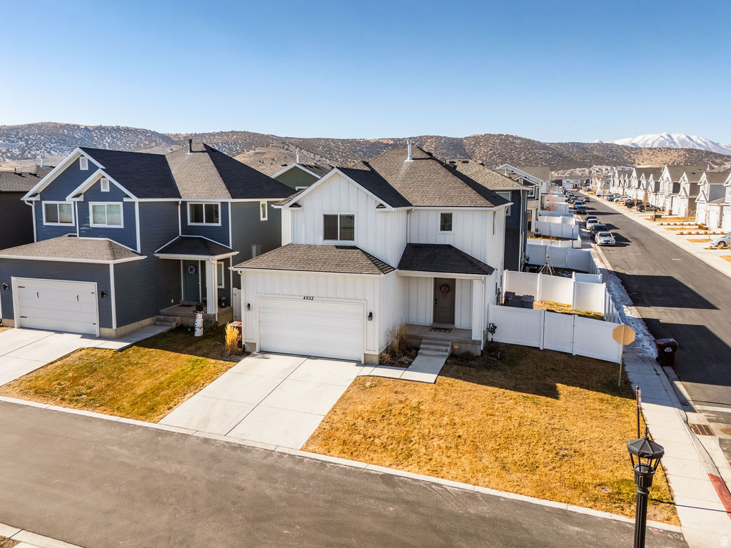 4952 E LAKE CORNER DR Eagle Mountain, UT 84005
