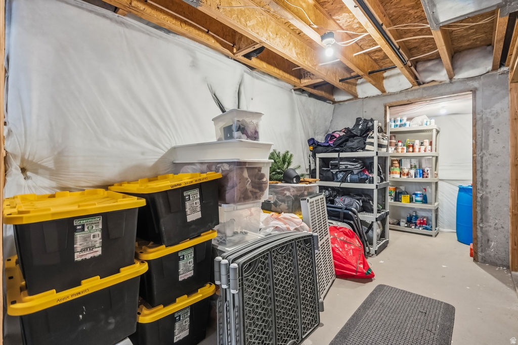 4952 E LAKE CORNER DR Eagle Mountain, UT 84005