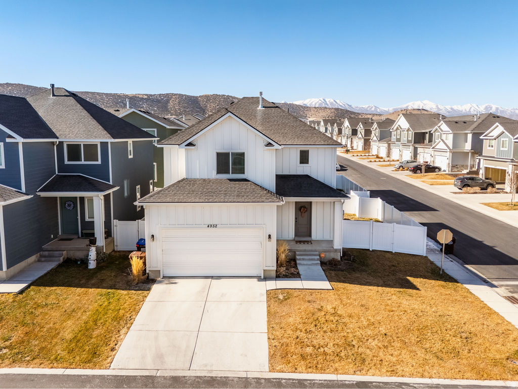 4952 E LAKE CORNER DR Eagle Mountain, UT 84005